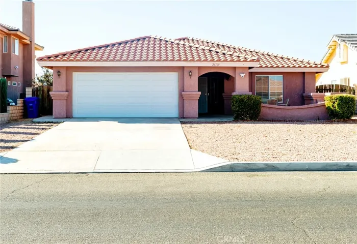 26769 Lakeview Drive, Helendale, California 92342