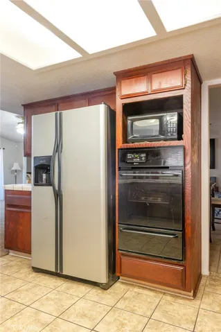26769 Lakeview Drive, Helendale, California 92342