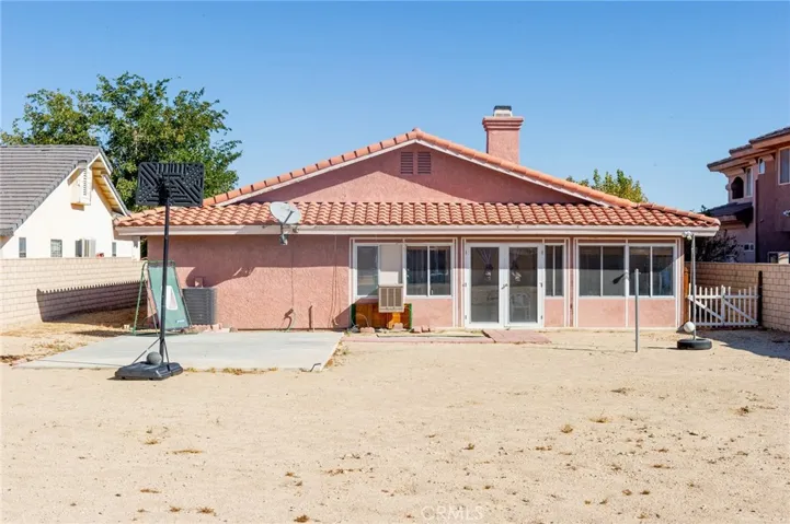 Large back yard with endless possibilities
