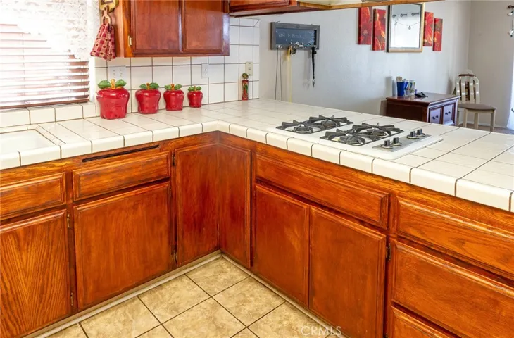 26769 Lakeview Drive, Helendale, California 92342