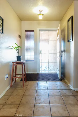 26769 Lakeview Drive, Helendale, California 92342