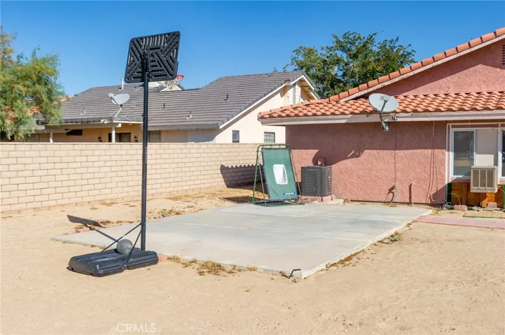 26769 Lakeview Drive, Helendale, California 92342
