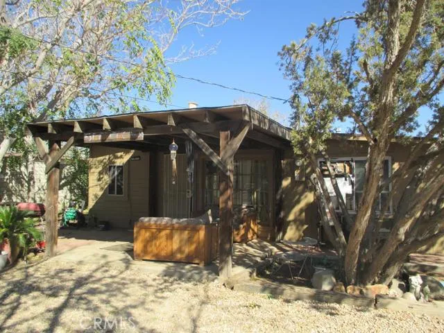 14932 Cedar Street, Hesperia, California 92345