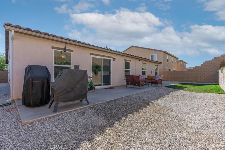 16038 El Capitan Place, Victorville, California 92394