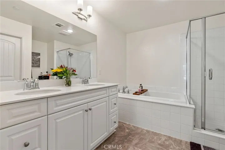 16038 El Capitan Place, Victorville, California 92394