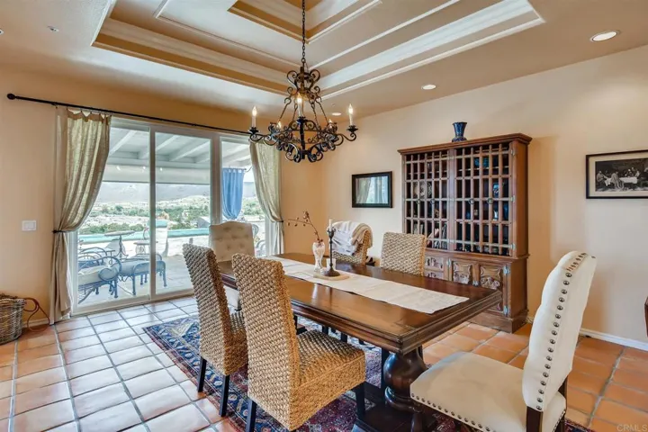 2240 1/8 Buena Creek Road, Vista, California 92084