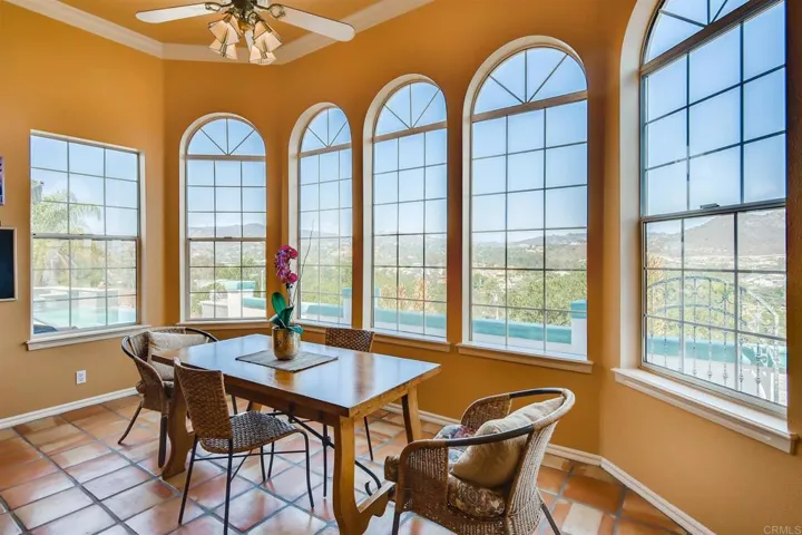 2240 1/8 Buena Creek Road, Vista, California 92084