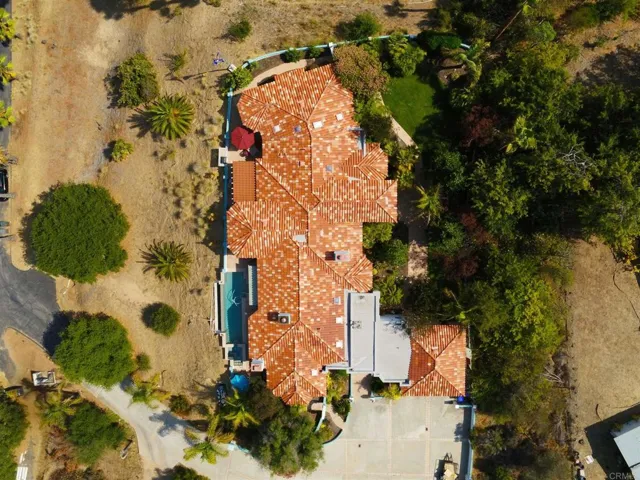 2240 1/8 Buena Creek Road, Vista, California 92084