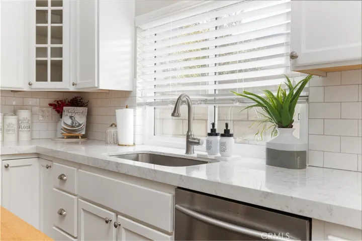 6207 Northfield Avenue E, Anaheim Hills, California 92807