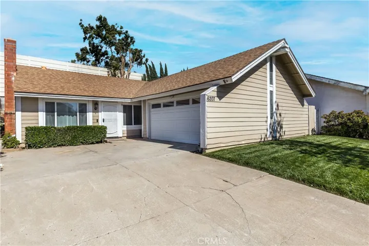 6207 Northfield Avenue E, Anaheim Hills, California 92807