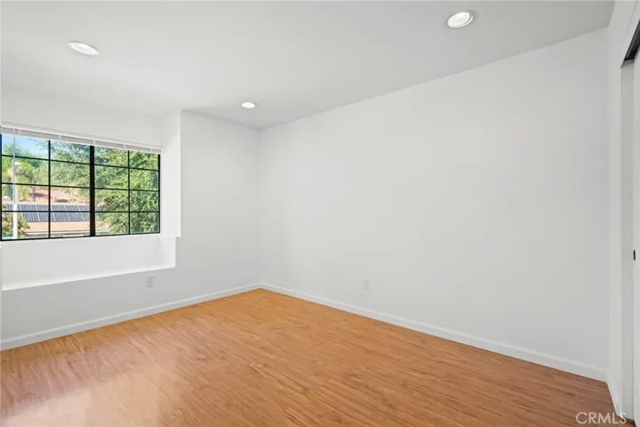 4002 Lost Springs Drive, Calabasas, California 91301