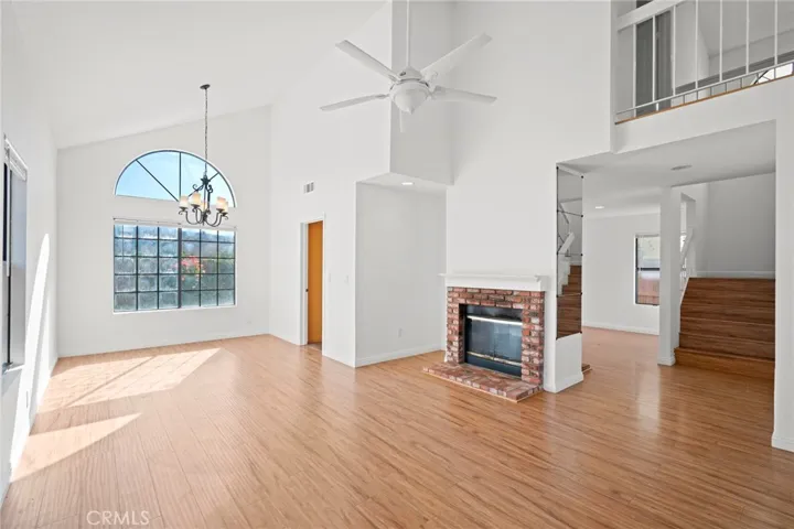 4002 Lost Springs Drive, Calabasas, California 91301