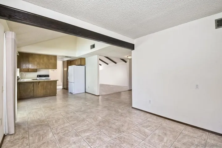 14445 Hillndale Way, Poway, California 92064