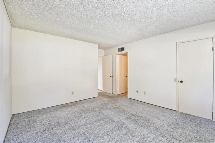 14445 Hillndale Way, Poway, California 92064