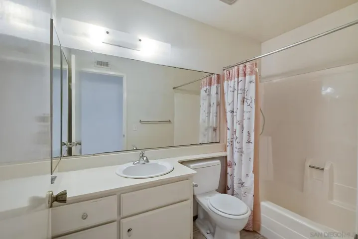 14445 Hillndale Way, Poway, California 92064