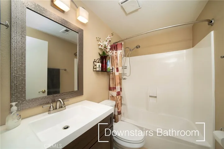 27181 Valleymont Road, Lake Forest, California 92630