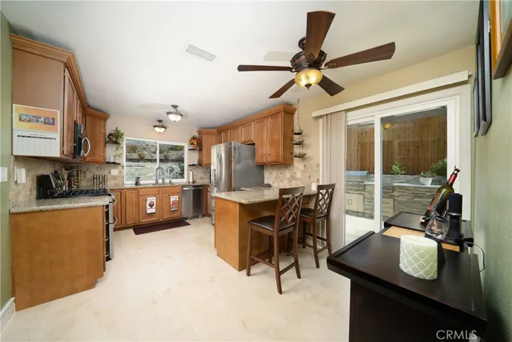 27181 Valleymont Road, Lake Forest, California 92630