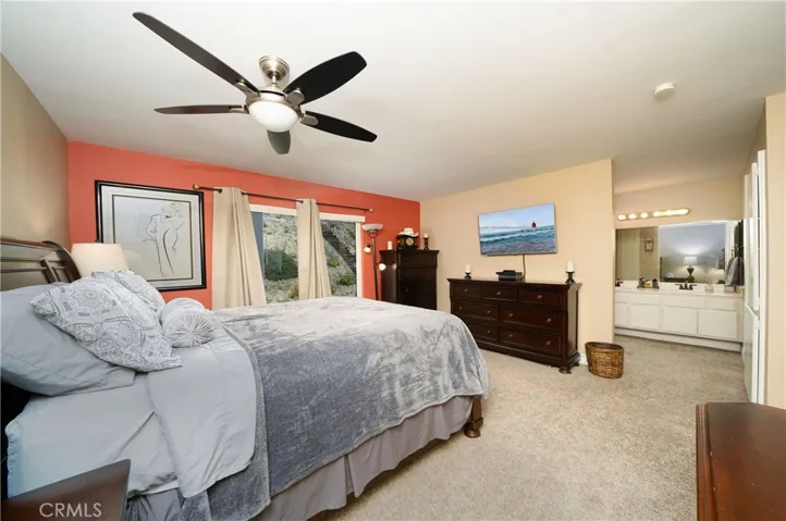 27181 Valleymont Road, Lake Forest, California 92630
