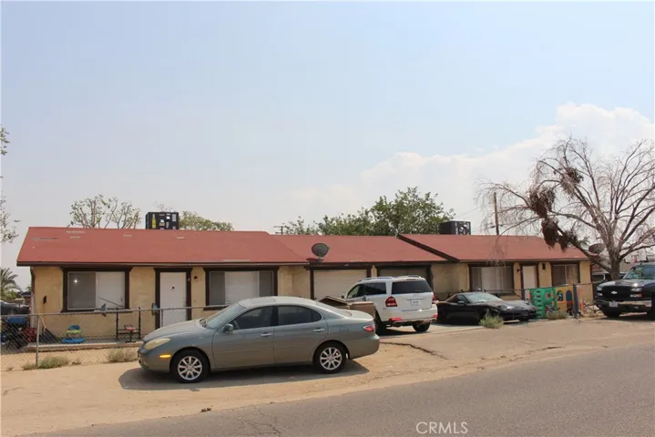 16485 Pine Street, Hesperia, California 92345