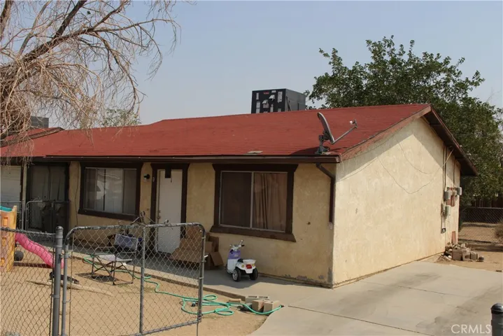 16485 Pine Street, Hesperia, California 92345
