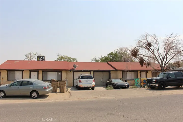 16485 Pine Street, Hesperia, California 92345