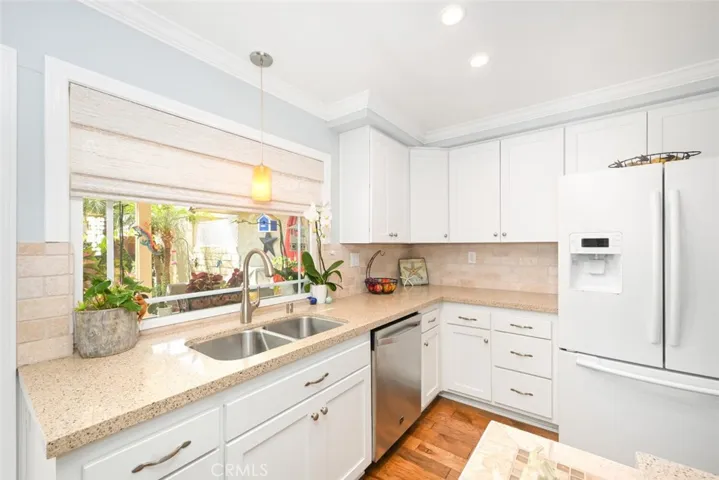 6801 Seabrook Way, Cypress, California 90630