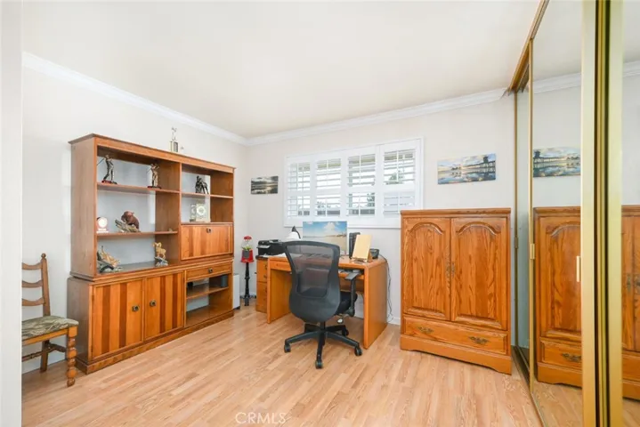 6801 Seabrook Way, Cypress, California 90630