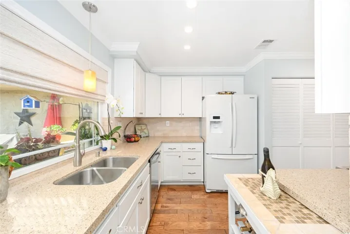 6801 Seabrook Way, Cypress, California 90630