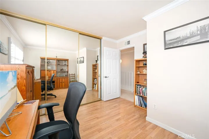 6801 Seabrook Way, Cypress, California 90630