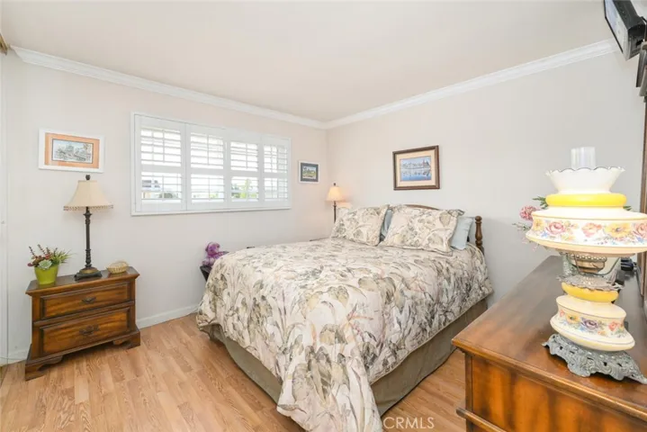6801 Seabrook Way, Cypress, California 90630