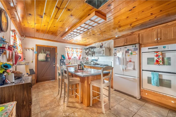 16541 Foothill Avenue, North Edwards, California 93523