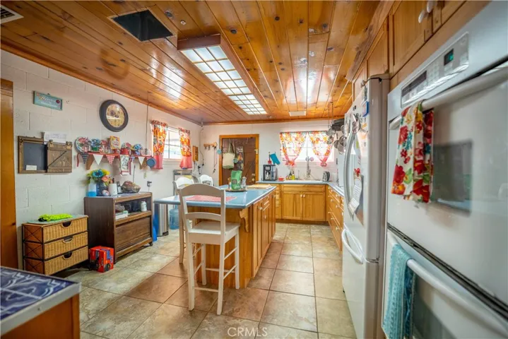 16541 Foothill Avenue, North Edwards, California 93523