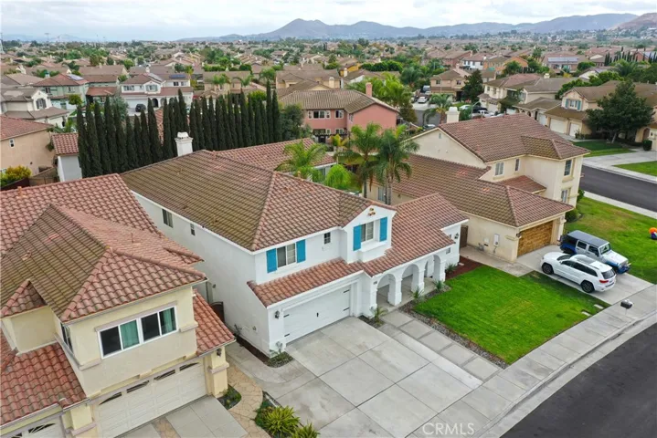 7464 Elm Grove Avenue, Eastvale, California 92880