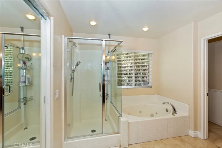 7464 Elm Grove Avenue, Eastvale, California 92880