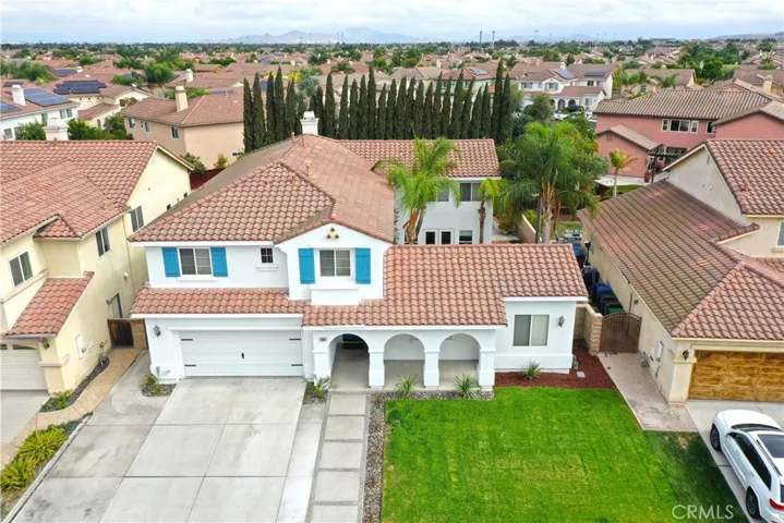 7464 Elm Grove Avenue, Eastvale, California 92880