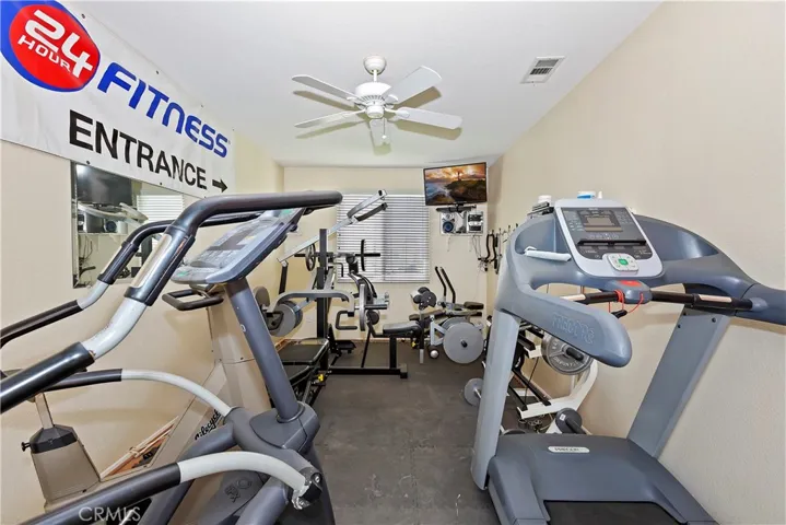 7464 Elm Grove Avenue, Eastvale, California 92880