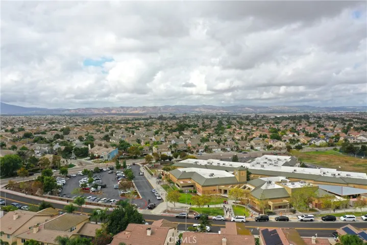 7464 Elm Grove Avenue, Eastvale, California 92880