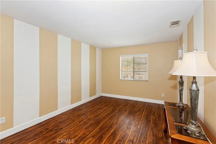 7464 Elm Grove Avenue, Eastvale, California 92880