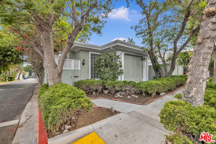 9024 Keith Avenue, West Hollywood, California 90069