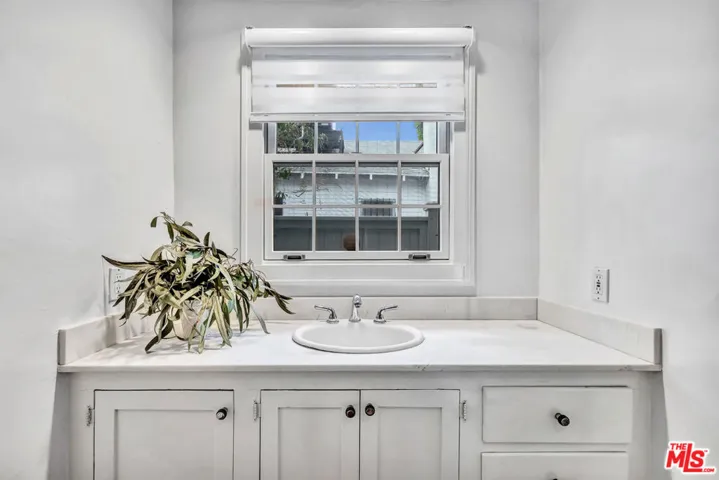 9024 Keith Avenue, West Hollywood, California 90069