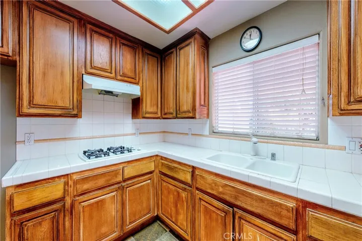 20318 Ingomar Street, Winnetka, California 91306