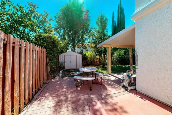 20318 Ingomar Street, Winnetka, California 91306