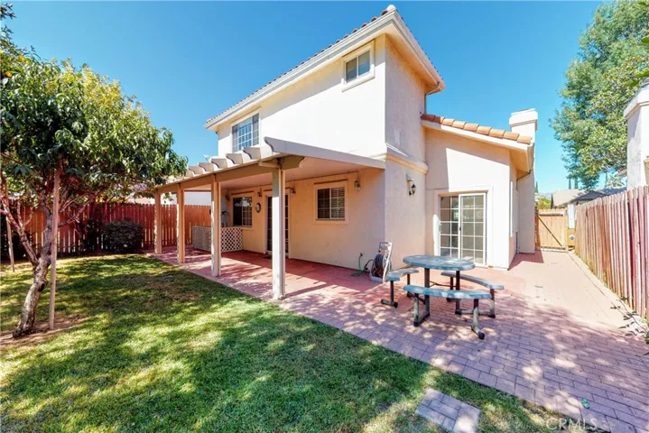 20318 Ingomar Street, Winnetka, California 91306