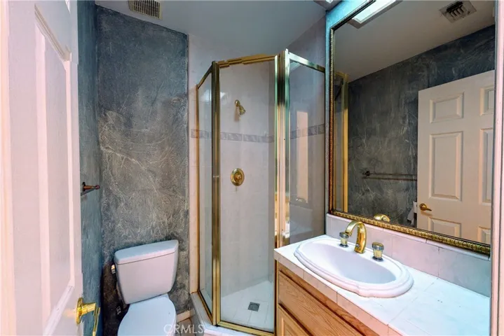 20318 Ingomar Street, Winnetka, California 91306
