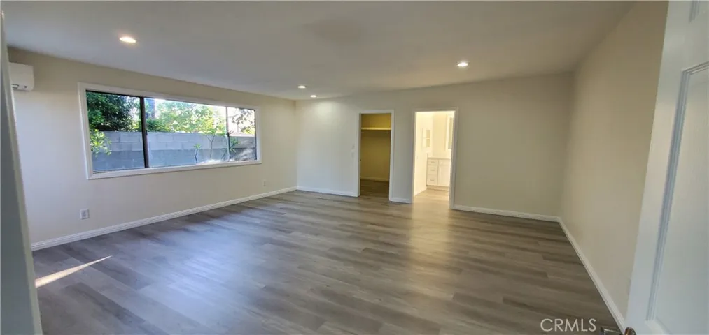 17403 Pine Avenue, Fontana, California 92335