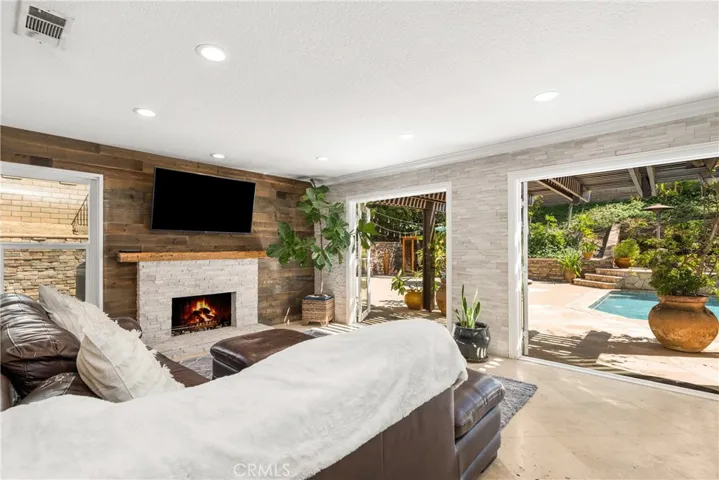 5600 Via De Campo, Yorba Linda, California 92887