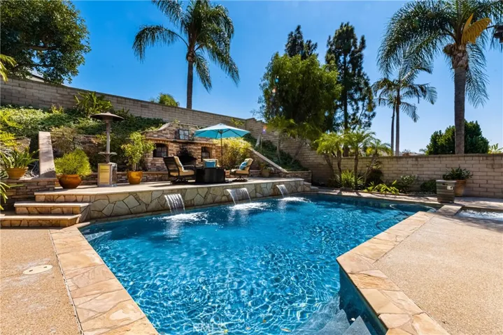5600 Via De Campo, Yorba Linda, California 92887