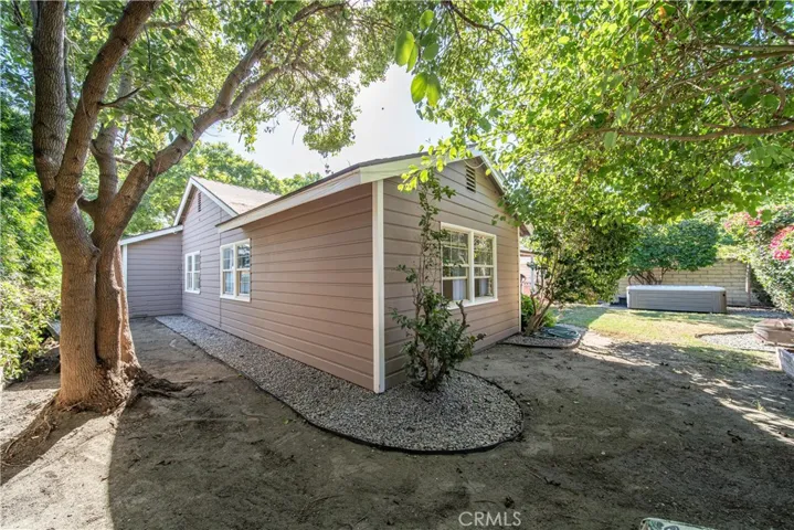7079 Aivilis Street, Long Beach, California 90815