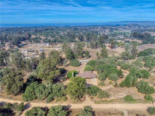 272 Applegate Way, Arroyo Grande, California 93420