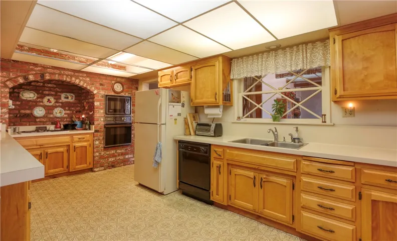 272 Applegate Way, Arroyo Grande, California 93420